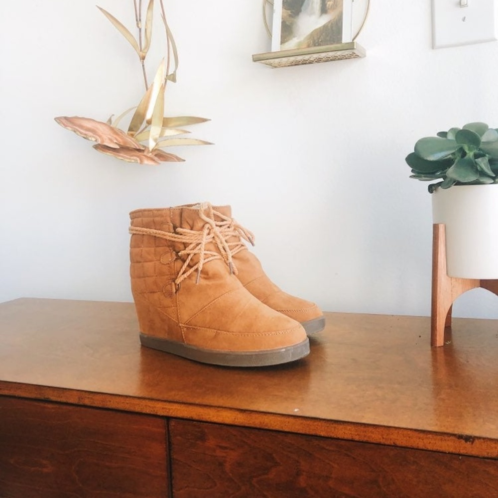 Wedge Boots